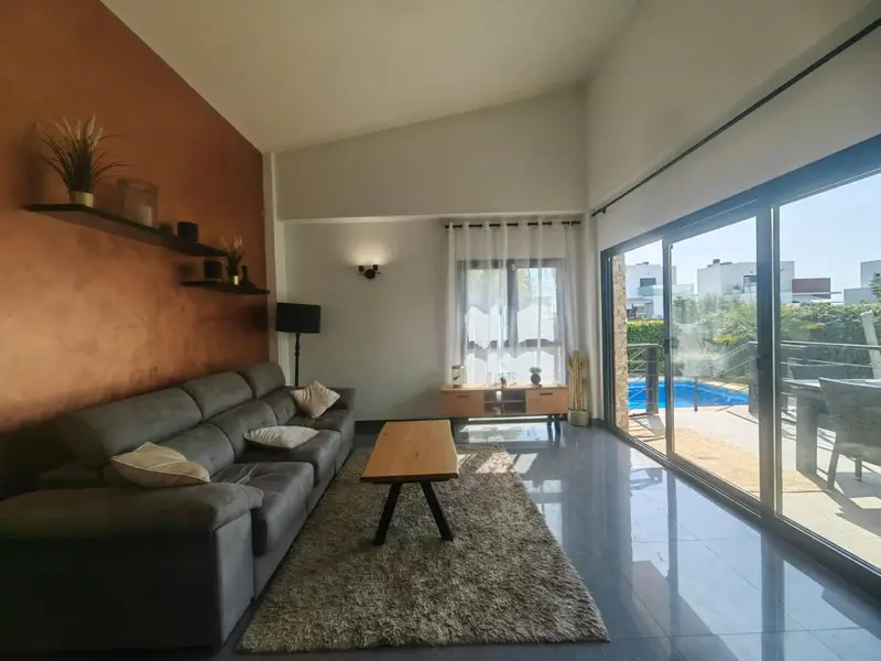 Chalet de Lujo en Polop Alicante con Piscina Privada