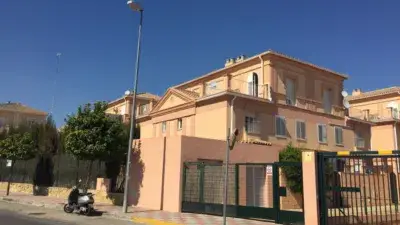 Casa Pareada en Alquiler en Tomares