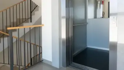 Alquiler Piso Ronda Este 3 Dormitorios 2 Baños Terraza