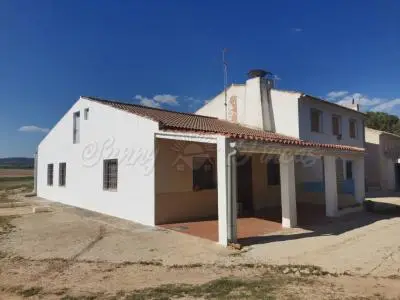 Casa de Campo en Venta cerca de Yecla Murcia