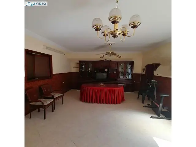 Casa Dos Plantas Venta 4 Habitaciones 2 Salones Terrazas
