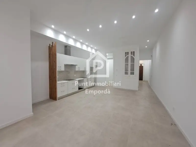 Pareado en venta en Figueres, Girona