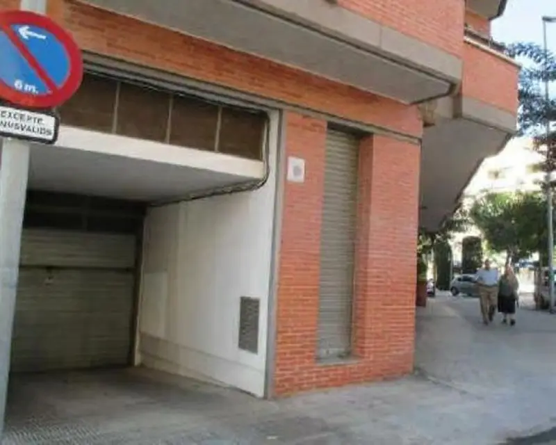 Garaje en Venta en Igualada 12m2