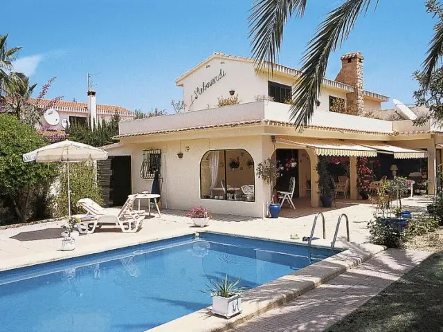 Casa Villa 3 Dormitorios Alquiler El Campello Villajoyosa