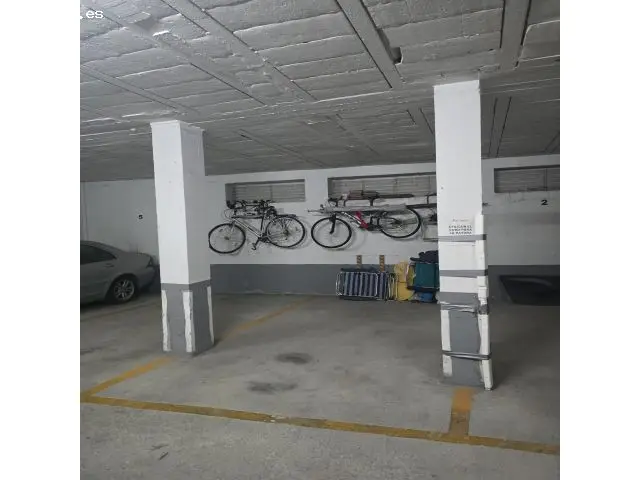 Plaza de Garaje en Las Piletas - Cerca del Centro