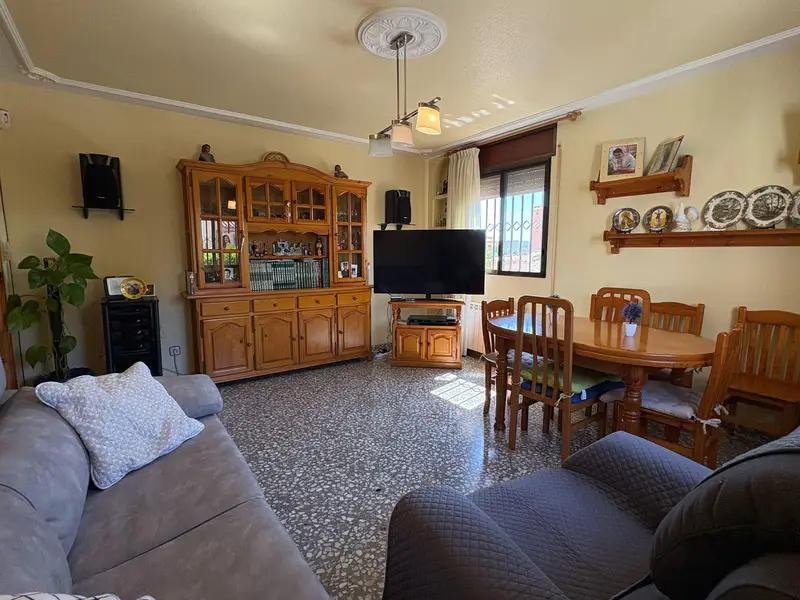 Casa en Venta cerca de Tarragona: Chalet Independiente en Pins Manous