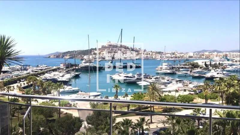 Ático de Lujo en Marina Botafoch Ibiza