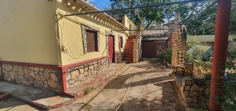 Casa Rustica en Venta cerca de Hellin con Piscina