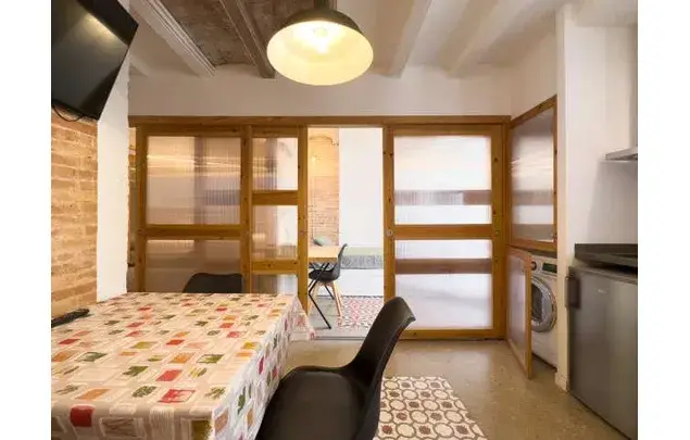 Apartamento 2 Dormitorios 37m2 Barcelona Amueblado Balcon Aire Acondicionado