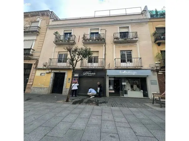 Edificio en Venta en Calle Menacho Badajoz