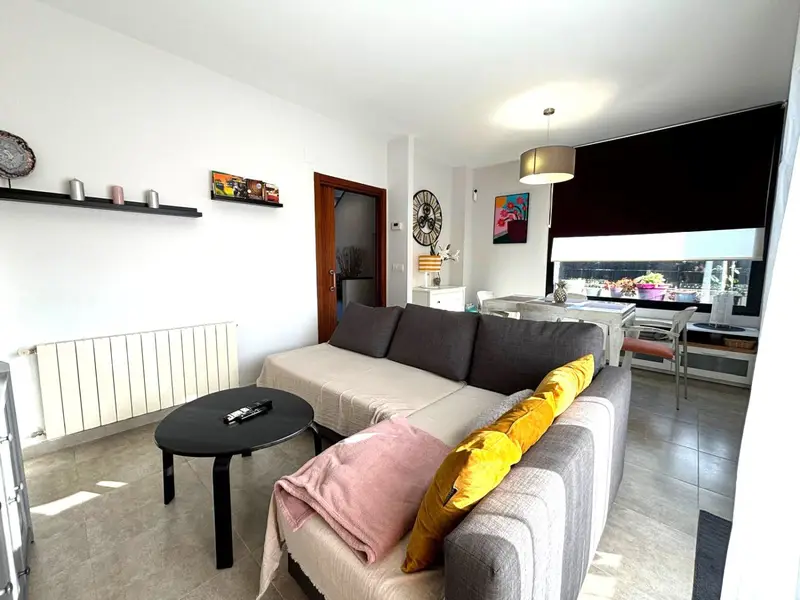 Casa Moderna en Arnuero con Vistas y Piscina