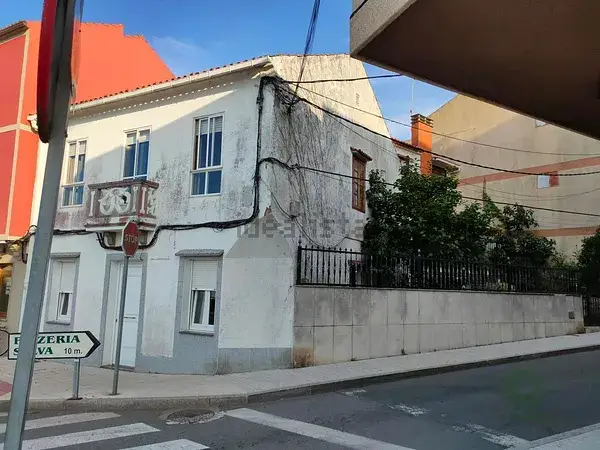 Casa en A Illa de Arousa con Vistas al Mar - Ideal para Turismo