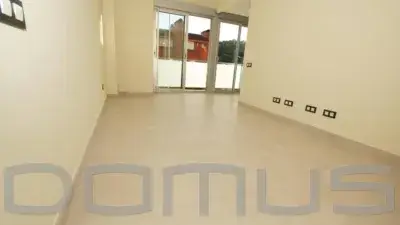 Piso en Alquiler Marianao 3 Habitaciones Parking Trastero