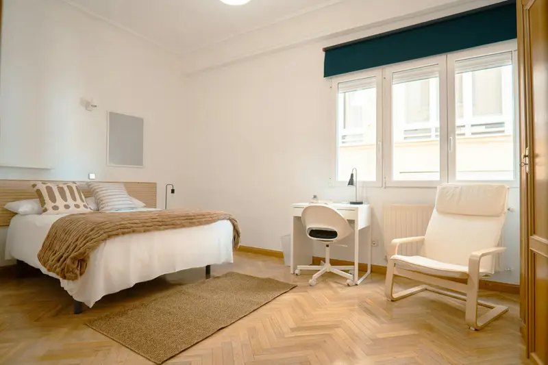 Habitacion Doble en Madrid para Estudiantes y Profesionales