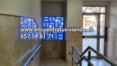 Piso en venta en Reyes Católicos