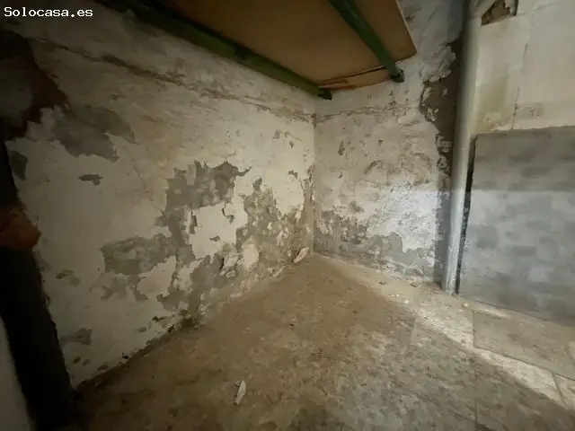 Local en Cádiz para Reformar en Vivienda Estudio
