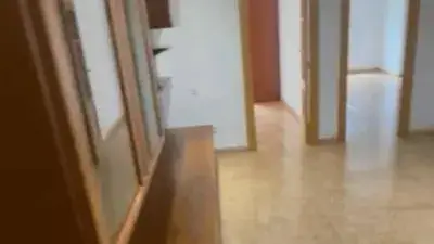 Piso en Venta Centre 4 habitaciones Cerca Estacion y Hospital