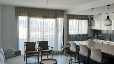Alquiler Piso 89m2 3 Dorm 2 Baños Terraza Piscina Parking