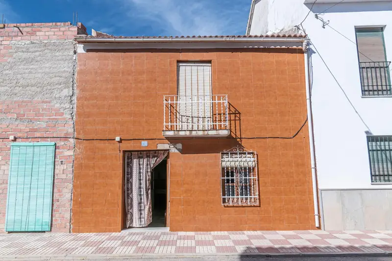 Venta Casa Soleada Castillo de Tajarja Chimeneas 242m2