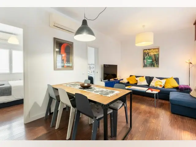 Apartamento 2 Dormitorios Alquiler Madrid Centro