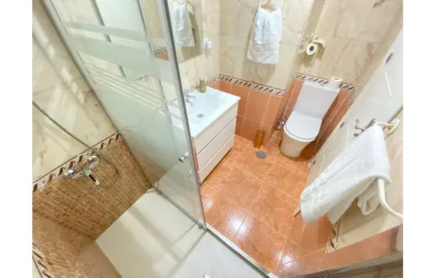 Habitaci
ón 91m
² Madrid Alquiler Larga Temporada