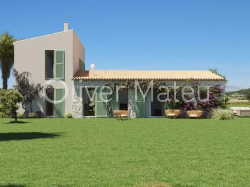 Chalet en Venta en Sineu 370m2 4 Dormitorios Piscina