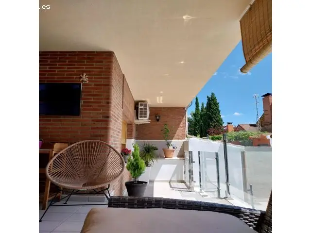 Chalet Lujoso en Alto de los Molinos 4 Dormitorios Piscina Garaje