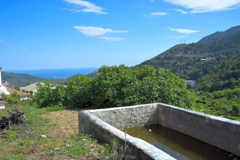 Terreno en Venta Ojén para 13 Apartamentos