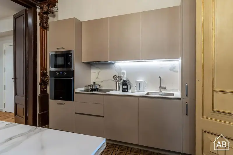 Apartamento 3 Dormitorios Plaza Real Barcelona Centro Historico