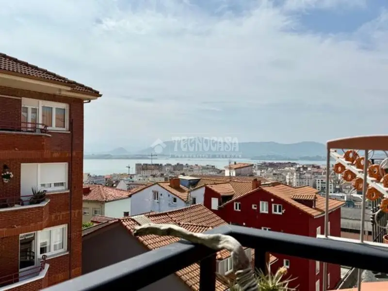 Piso Reformado en Venta Santander Centro
