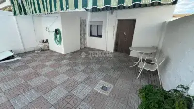 Casa Adosada con Piscina en Los Villares