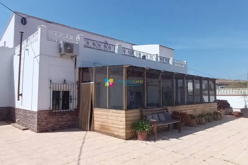 Casa en Venta en Urcal Almeria