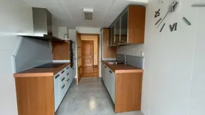 Piso en Alquiler Zumaia 3 Dormitorios 2 Baños Balcon Cerca Playa