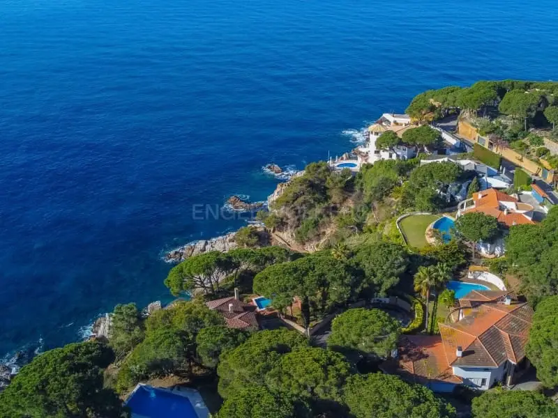 Chalet de Lujo en Canyelles Lloret de Mar con Vistas al Mar