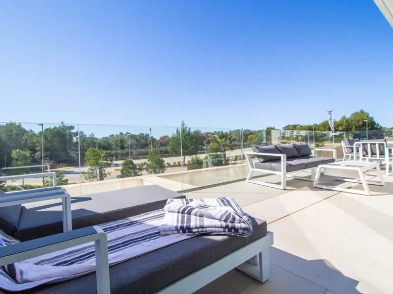 Apartamento 3 Dormitorios Las Colinas Golf