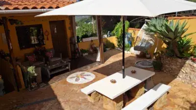 Chalet en Venta Monte Cristina: Lujo y Tranquilidad