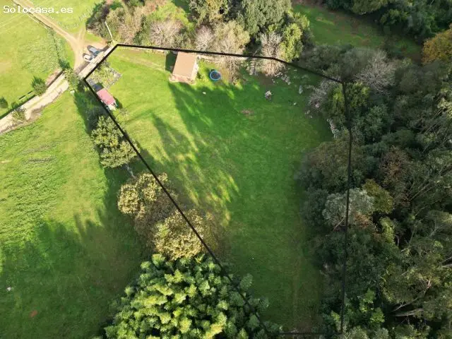 Terreno Rustico con Casa de Aperos en Ruiloba