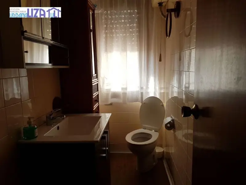 Venta Piso 3 Habitaciones Centro Alicante UL2V935
