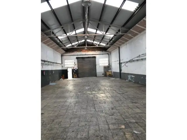 Nave Industrial en Alquiler 250m2