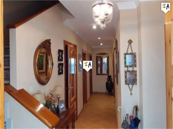 Casa familiar en Iznajar con vistas al lago 4 dormitorios