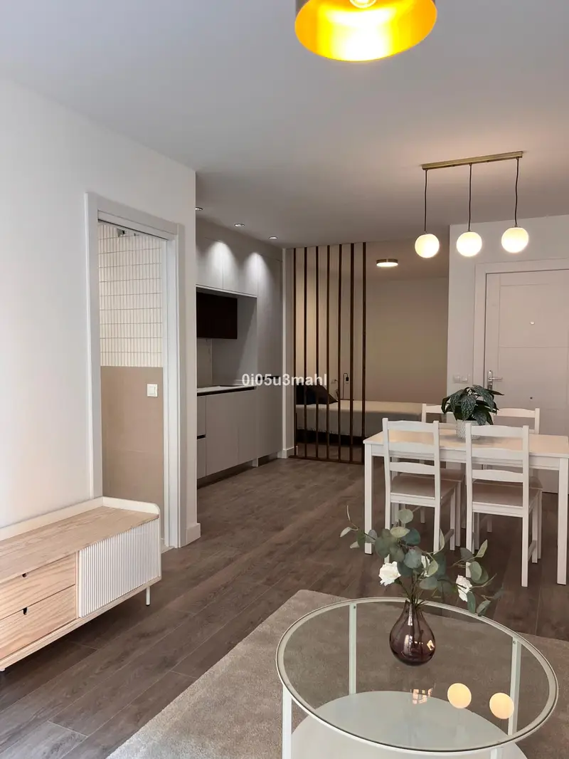 Piso de 6 Dormitorios en venta Málaga, España