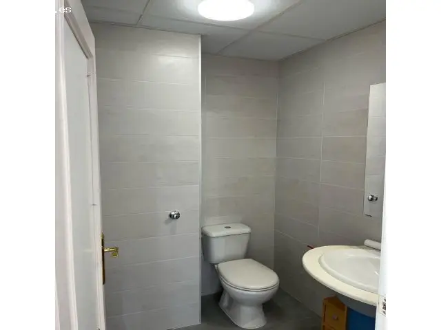 Local Comercial 44m2 Esquina Centro Financiero Elche