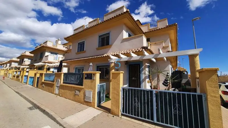 Casa de Campo en Venta Murcia 3 Dormitorios 2 Baños