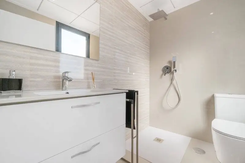 Chalet en Venta Los Montesinos: Villas de Lujo con Piscina Privada