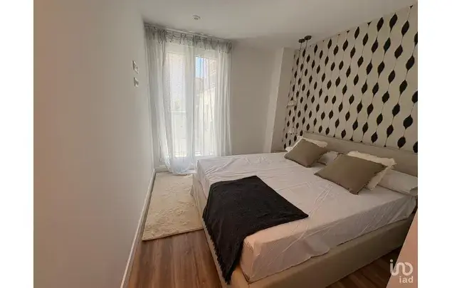 Alquiler Piso Centro Le
ón 2 Dormitorios 2 Baños Gimnasio
