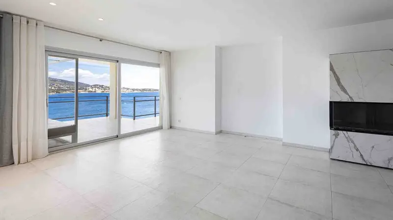 Apartamento en venta en Torrenova Mallorca con vistas al mar