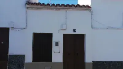 Casa Rustica en Venta en Fuente de Cantos