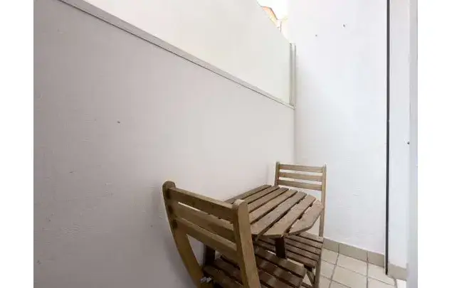 Estudio 45m² Barcelona con Balcón y Aire Acondicionado