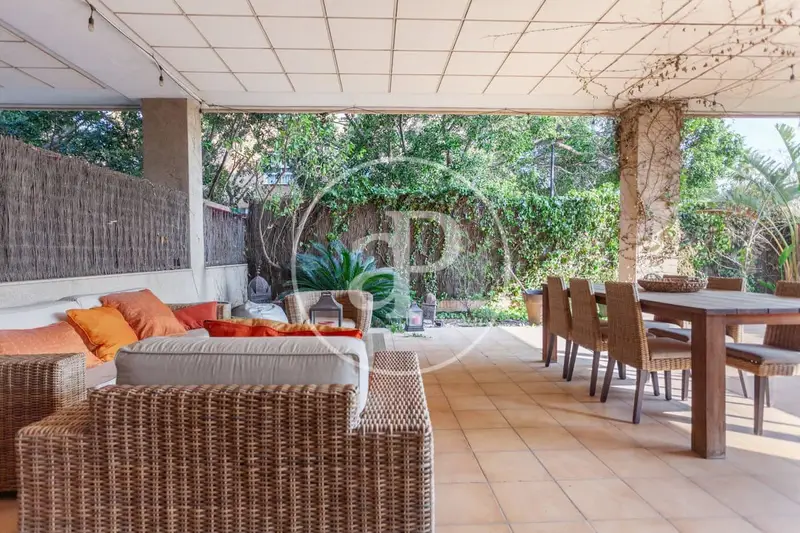 Apartamento en Alquiler Sant Pau Valencia Duplex 174m2