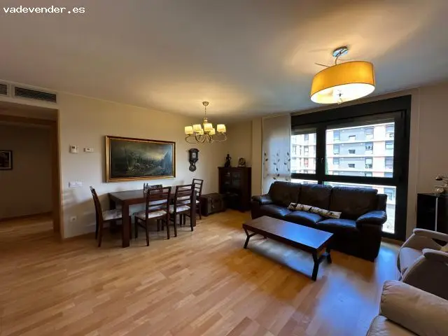 Piso en venta en Miralbueno Zaragoza